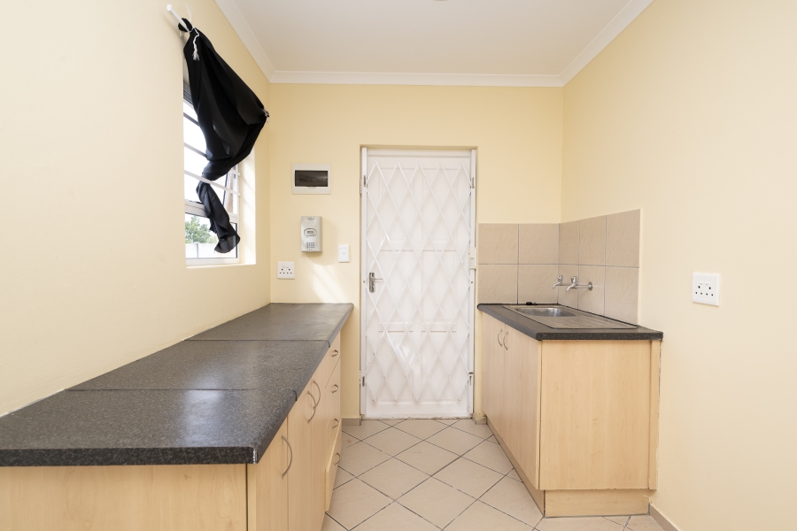 2 Bedroom Property for Sale in Sunset Glen Western Cape